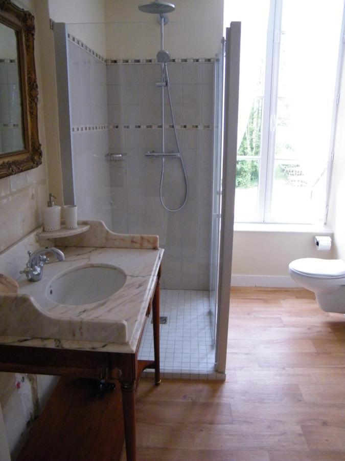Chambres D'Hotes Chateau De Damigny Saint-Martin-des-Entrees Екстер'єр фото